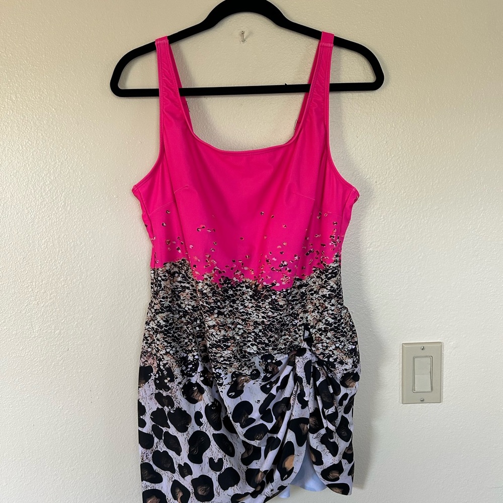Women’s XL - Pink and Leopard Print - One Piece Swimsuit - NEW